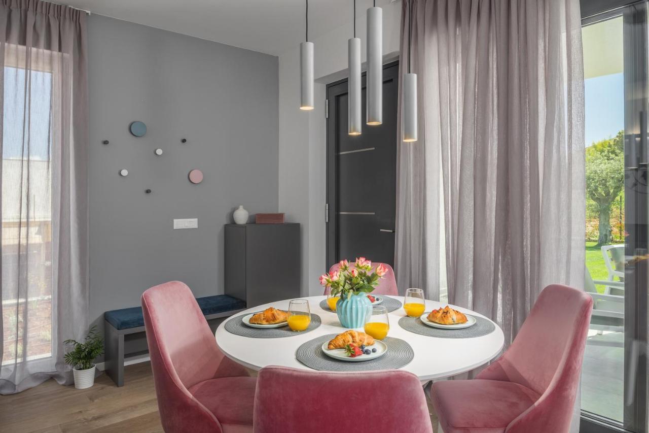 Apartment Nina & Mauro Пореч Екстериор снимка